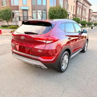2017 HYUNDAI TUCSON