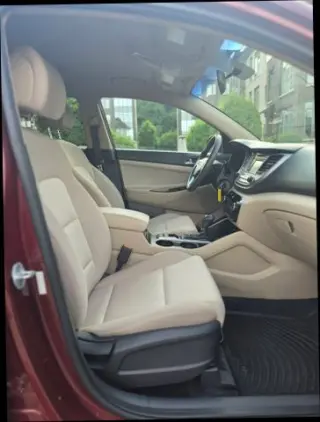 2016 HYUNDAI TUCSON