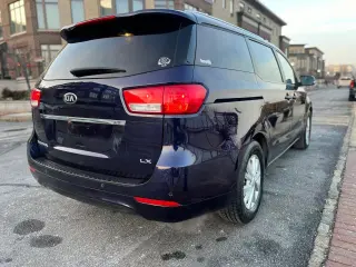 2018 KIA SEDONA