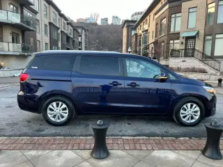 2018 KIA SEDONA