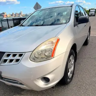 2011 NISSAN ROGUE