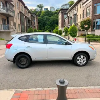 2011 NISSAN ROGUE