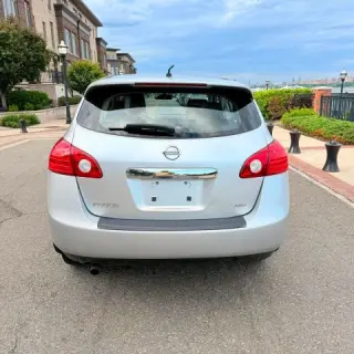 2011 NISSAN ROGUE