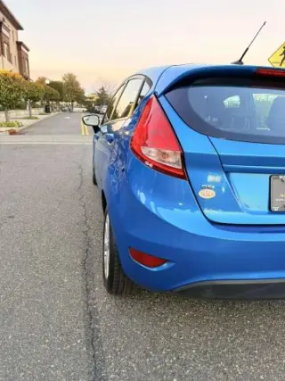 2013 FORD FIESTA SE HATCHBACK 4D