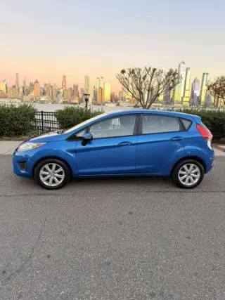 2013 FORD FIESTA SE HATCHBACK 4D