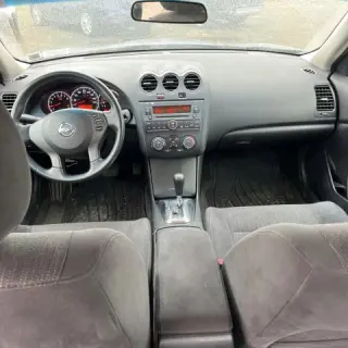 2010 NISSAN ALTIMA