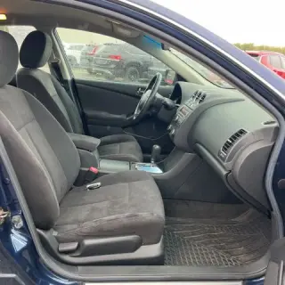2010 NISSAN ALTIMA