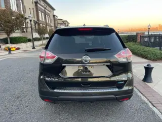 2014 NISSAN ROGUE