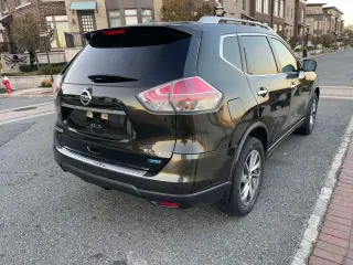 2014 NISSAN ROGUE