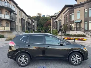 2014 NISSAN ROGUE
