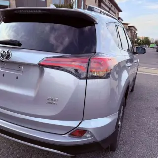 2017 Toyota RAV4
