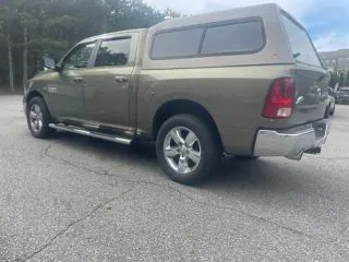 Ram 1500 2013 4x4 SLT 4dr Crew Cab 5.5 ft. SB Pickup