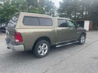 Ram 1500 2013 4x4 SLT 4dr Crew Cab 5.5 ft. SB Pickup