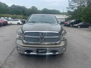 Ram 1500 2013 4x4 SLT 4dr Crew Cab 5.5 ft. SB Pickup
