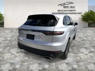 2019 PORSCHE CAYENNE