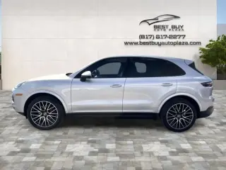 2019 PORSCHE CAYENNE