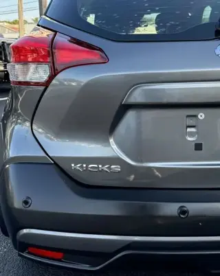 2020 NISSAN KICKS