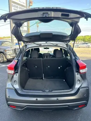 2020 NISSAN KICKS