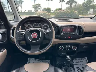2017 FIAT 500L