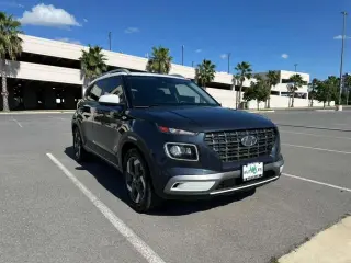 2022 HYUNDAI VENUE