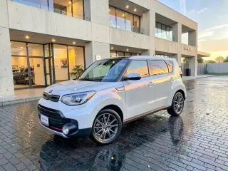 2019 KIA SOUL