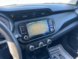 2023 NISSAN KICKS
