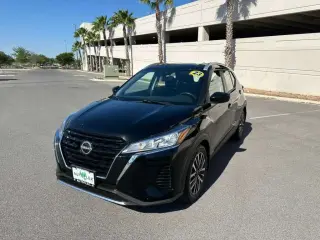 2023 NISSAN KICKS