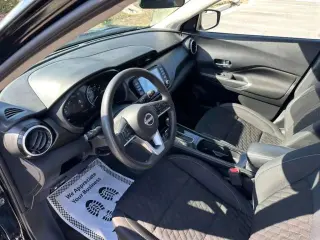 2023 NISSAN KICKS