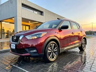 2020 NISSAN KICKS