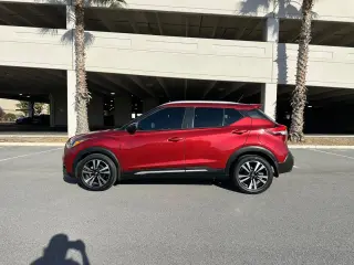 2020 NISSAN KICKS
