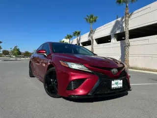 2018 TOYOTA CAMRY