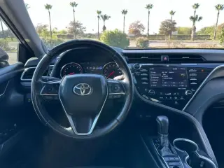2018 TOYOTA CAMRY