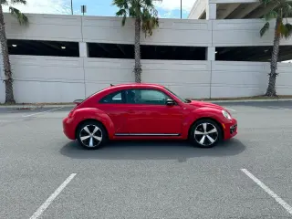 2014 VOLKSWAGEN BEETLE