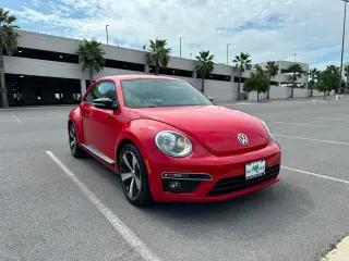 2014 VOLKSWAGEN BEETLE