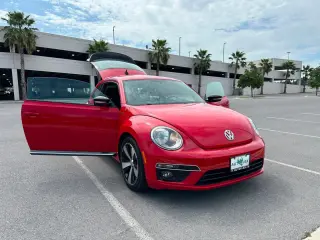2014 VOLKSWAGEN BEETLE