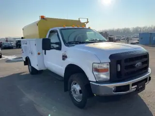 2008 FORD F350 SUPER DUTY REGULAR CAB & CHASSIS