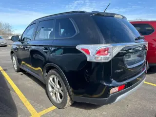 2015 MITSUBISHI OUTLANDER