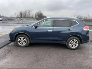 2015 NISSAN ROGUE