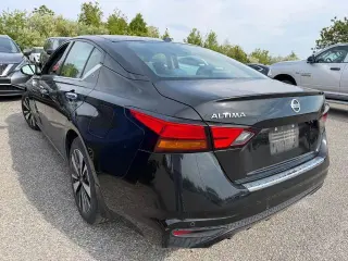 Nissan Altima 2019 2.5 SV 4dr Sedan