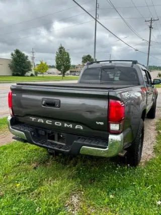 2018 TOYOTA TACOMA DOUBLE CAB