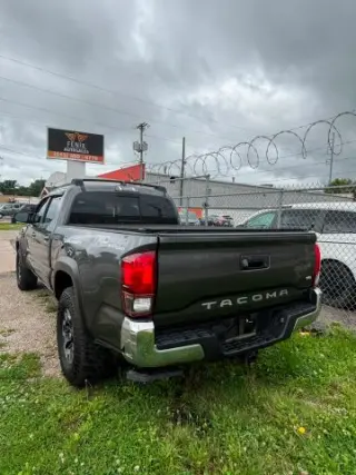 2018 TOYOTA TACOMA DOUBLE CAB