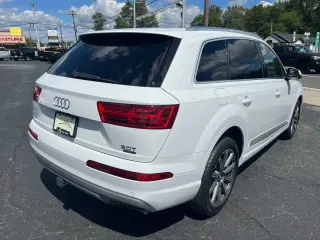 2018 AUDI Q7