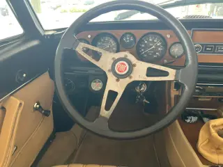 1981 FIAT 124 SPIDER 2000