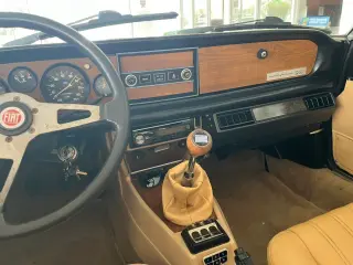 1981 FIAT 124 SPIDER 2000