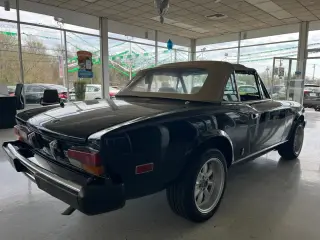 1981 FIAT 124 SPIDER 2000
