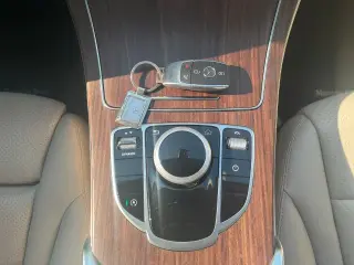 2020 MERCEDES-BENZ C-CLASS