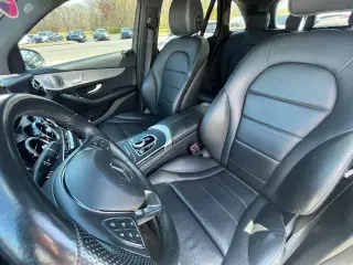 2019 MERCEDES-BENZ GLC