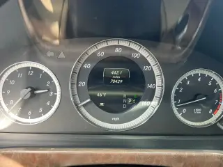 2013 MERCEDES-BENZ E-CLASS