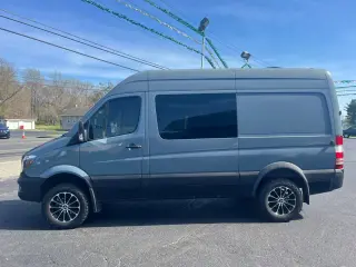 2017 MERCEDES-BENZ SPRINTER 2500 CREW