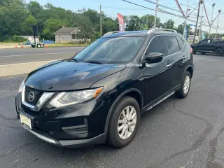 2017 NISSAN ROGUE